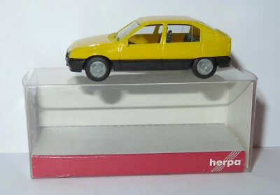 Raro MICRO HERPA HO 1/87 OPEL KADETT GIALLO POSTE IN SCATOLA - Immagine 1 di 4