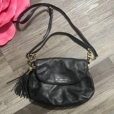 Bolso Bandolera MICHAEL Michael Kors Negro Bedford Borla Cuero Guijarro Hombro Foto 1 de 4