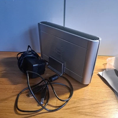IOMEGA HOME NETWORK 500GB EXTERNAL HARD DRIVE EX CONDITION - Image 1 of 4