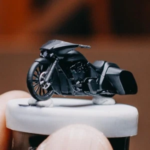 1/87 1/64 Harley-Style Motorcycle Figure Diorama for Hot Wheels Tomica Inno GIFT - Picture 1 of 6