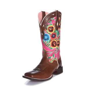 7B Ariat Women's Circuit Champion Western Boot - Wide Square Toe - 10031636 * - Picture 1 of 2