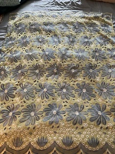 Tischdecke Spitze Blumen Immergrün Gelb 49” X 40” Überbackene Kanten - Bild 1 von 8