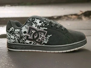 Men's Shoes DC Gaveler Casual Low Top Skate Shoes - Black/Gray - Picture 1 of 5