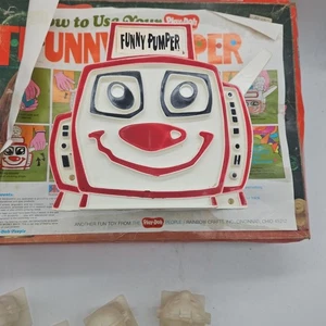 Vintage Rainbow Crafts The Original Play-Doh Funny Pumper with Box 6 Molds Works - Picture 1 of 12