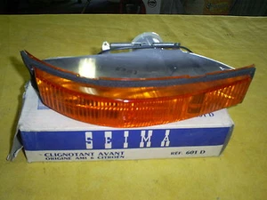 UN FEU ORANGE AVANT DROIT CITROEN AMI 6 - Imagen 1 de 2