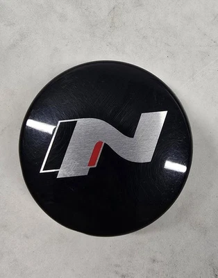 2024-2025 Hyundai Elantra Kona Sonata Tucson Black OEM Center Cap 52960BE200 - Image 1 of 4