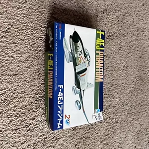 Crown F-4EJ Phantom 1/144 scale Model Kit #436-100 - Picture 1 of 5