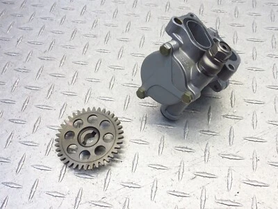 Suzuki Katana 600 GSX600F 1995 88-97 motor bomba de aceite engranaje de refrigeración OEM Foto 1 de 4