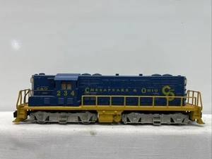 Vintage American Flyer #234 Chesapeake & Ohio Diesel Locomotive - Picture 1 of 12