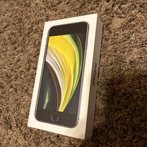 Apple iPhone SE 2020 Factory box - Photo 1 sur 4