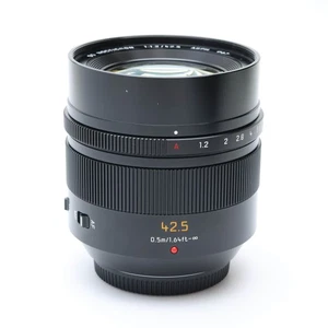 Panasonic LEICA DG NOCTICRON 42.5mm F/1.2 ASPH. POWER O.I.S. (MFT) #190 - Picture 1 of 12