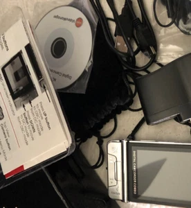 2009 SHARPER IMAGE MINI PORTABLE CAMCORDER IN BOX - Picture 1 of 1