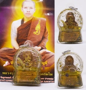 Ciondolo Kuman Thong Khot Ruai 2556 ricchezza e fortuna di Kruba Thammuni amuleto tailandese - Foto 1 di 1