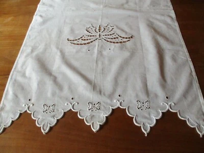 Drap lit d'enfant N°21 bébé linon blanc feston broderie papillon 51 X 91 Cm - Photo 1/4