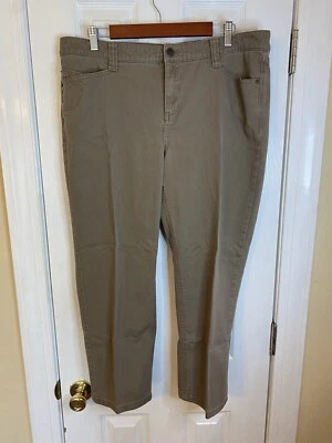 Pantalones cortos bajos para mujer 16 Foto 1 de 4