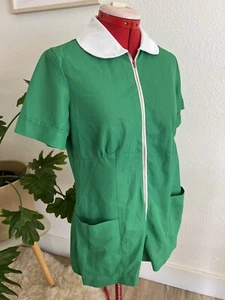 Vintage Tempo Women’s Green Shirt Blouse Double Mint Girl White Collar Size Med - Picture 1 of 7