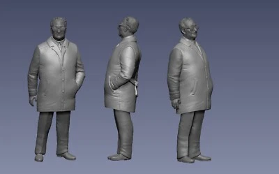 FIGURINE 1.18 EN RÉSINE D'EAU ENZO FERRARI SUR MOZA - Photo 1/4