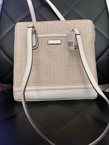 VINTAGE NWT Liz Claiborne Woven Straw Pattern Purse Shoulder Bag Faux Trim - Picture 1 of 7