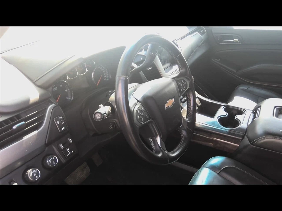 2015 - 2020 CADILLAC ESCALADE Steering Column Shift  - Image 1 of 4