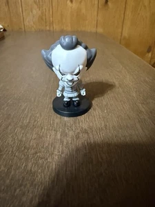 Pennywise Clown It Black & White Mini Figur 2,75" CultureFly 2024 - Bild 1 von 7