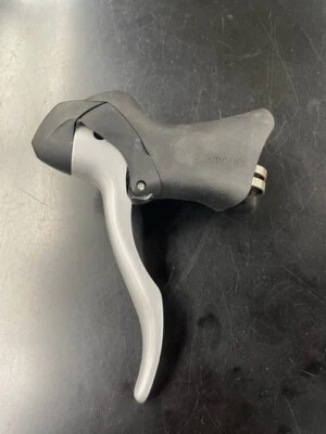 NOS SHIMANO ST-2303 FRONT SHIFTER/BRAKE LEVER FOR TRIPLE CHAINRING ROAD - Image 1 of 3