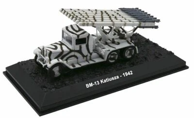 BM-13 Katiusza / Katiusha - USSR 1942 - 1/72 No54 - Image 1 of 3