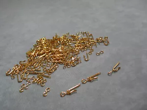 Simple Gold-Plated Hook & Eye Clasps 5 x 22mm Loose Beads - Picture 1 of 3