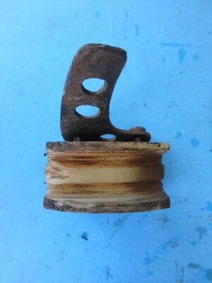 1978 Yamaha IT 250 YZ 250 IT250E chain guide slider - Image 1 of 2