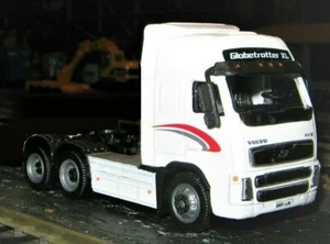 Set of 3 Cararama Volvo FH12 Globetrotter XL Tractors HO Scale 1/87 Die-cast NEW - Picture 1 of 3