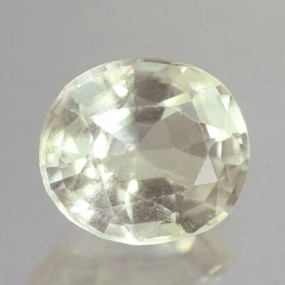 0.86CT SPARKLING VVS UNHEATED OVAL YELLOWIAH WHITE SAPPHIRE NATURAL - Image 1 of 3