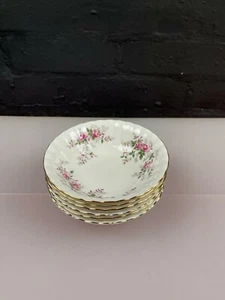 6 x Royal Albert Lavender Rose Fruit Bowls Saucers 13.5 cm Wide 3 Sets Available - Picture 1 of 3