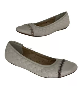 Masilla para mujer Vaneli Sigrid napa cru talla 9,5 mediana sin cordones plana - Imagen 1 de 7