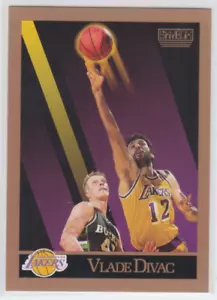 1990-91 Skybox #135: Vlade Divac (RC) - Bild 1 von 1