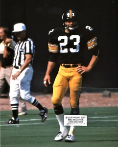 MIKE WAGNER photo Pittsburgh Steelers in action 1971-80 (c) 4X SB Champ WIU #3 - Picture 1 of 1