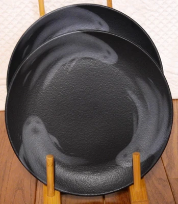 2 Platos de Cena MESA BRASIL Fantasma Negro Mate Halloween 10 1/2" NUEVO Foto 1 de 2