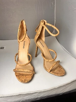 Bebe BERDINE Talla 8 Corcho Brillante Correa de Tobillo Tacones Altos Elegante Foto 1 de 4