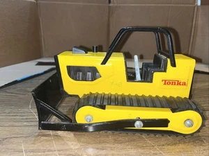 1970's Vintage Tonka T6 Bulldozer With Roll Cage and Rubber Tracks Crawler Dozer - Picture 1 of 20