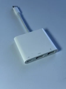 Apple MUF82AM/A USB-C Multiport Adapter - Photo 1/2
