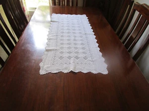HERMOSO CORREDOR DE MESA DE ENCAJE DE GANCHILLO FILETE BLANCO - Imagen 1 de 10