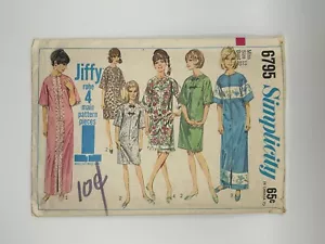 Simplicity 1966 Sewing Pattern #6795 Jiffy Robe Size 12 Bust 32 Hip 34 Cut - Picture 1 of 2