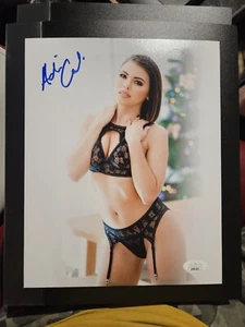 Foto firmada por Adriana Chechik de 8x10 estrella adulta autografiada certificado de autenticidad JSA - Imagen 1 de 3