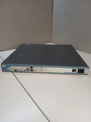 CISCO 2811,  2800 Series V09 TE-C31/K900-04-0399 Integrated Services Router - Image 1 of 2