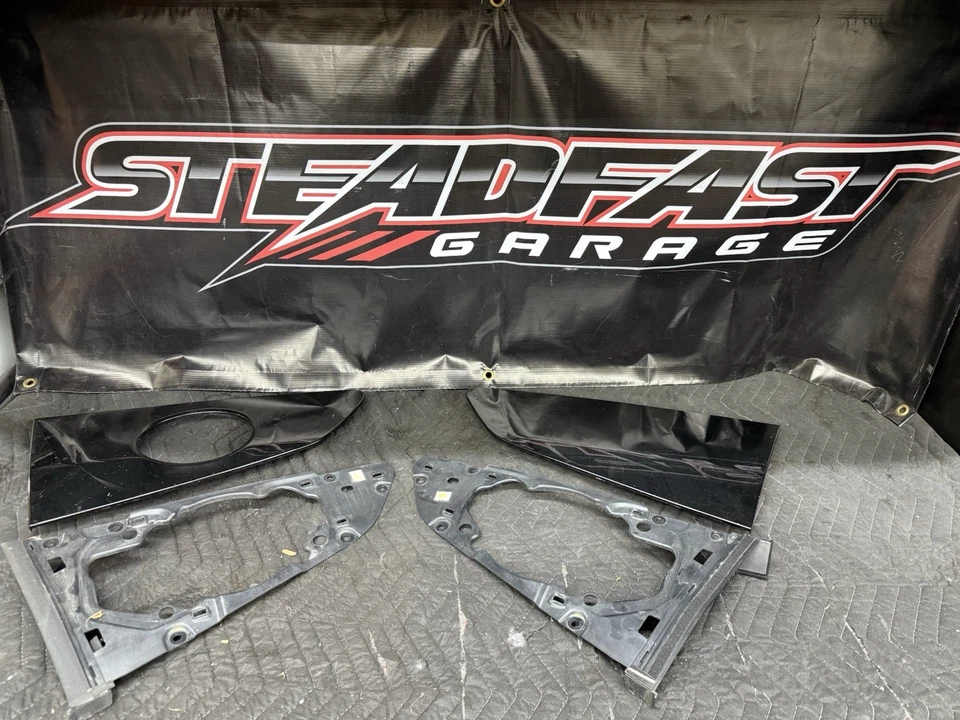 Unidad de montaje de puerta de depósito de combustible lateral trasero audi r8 v10 4s 2017-2023 izquierda derecha Foto 1 de 4