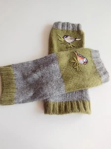 Cute Bird Themed Wrist warmers, Mori Kei, Woodland, OSFA - Picture 1 of 6