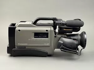 Panasonic S-VHS Reporter AG-455 Pro Line Camcorder FÜR TEILE ODER NICHT FUNKTIONIEREN - Bild 1 von 11