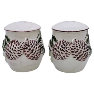 Salt and Pepper 3D Pine Cones and Evergreen Thanksgiving Fall Christmas 3-1/2" - Picture 1 of 8
