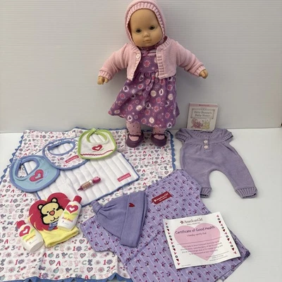 ¡Lote de paquete de PC American Girl Bitty Baby! Muñeca + Trajes y Accesorios!! Foto 1 de 4