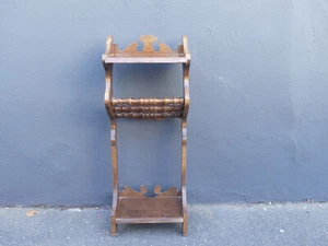 Telefontisch Holz antik Beistelltisch für Telefon Telefonbuch aus Frankreich - Bild 1 von 9