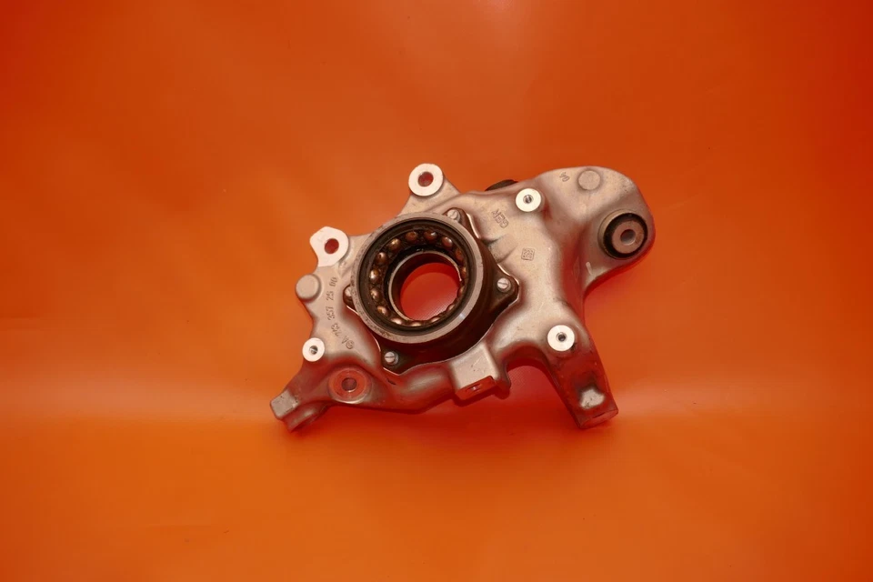 MERCEDES BENZ E300 NUDILLO TRASERO IZQUIERDO 2017 2018 2019 2020 E400 A2133572500 Foto 1 de 4