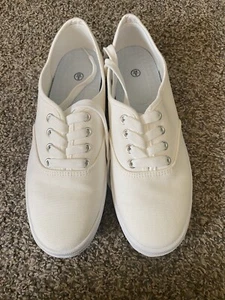 Damenschuhe weiß Größe 9 markenlos Freizeit zum Binden - Bild 1 von 2